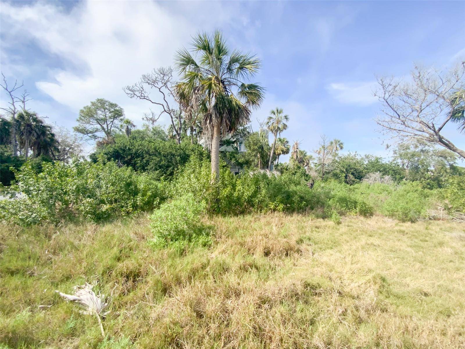 New Port Richey, FL 34652,7150 MANOR BEACH RD