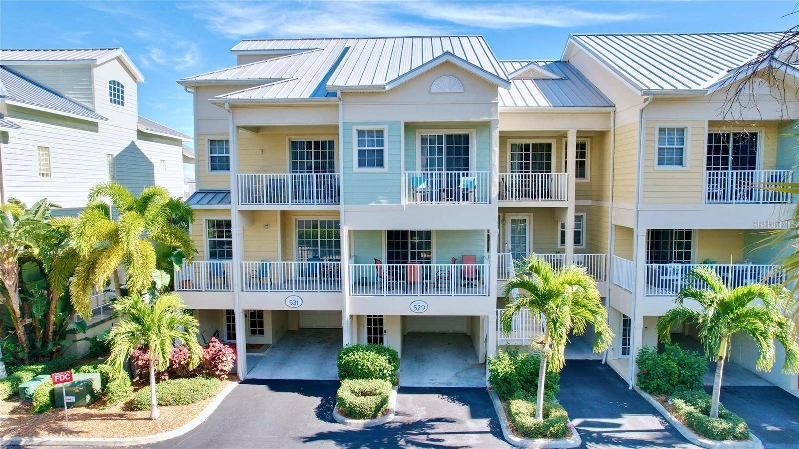 Ruskin, FL 33570,525 BAHIA BEACH BLVD