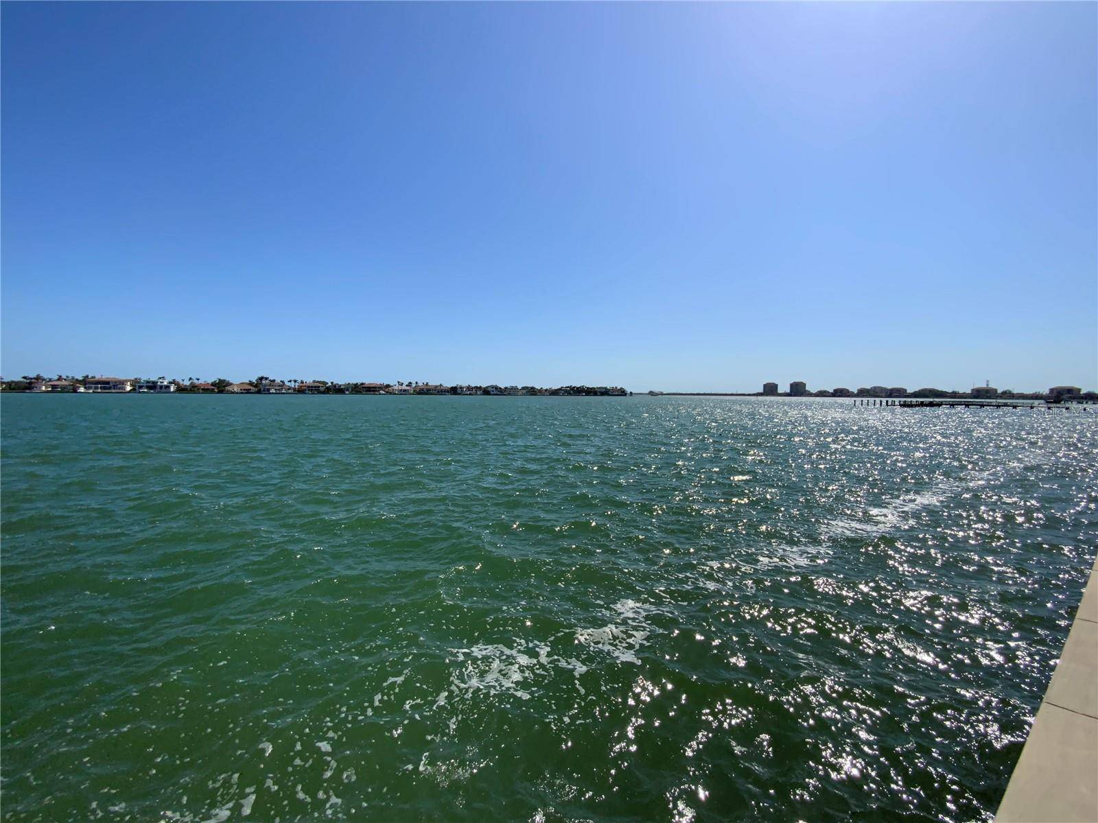 St Petersburg, FL 33715,5020 BRITTANY DR S #212