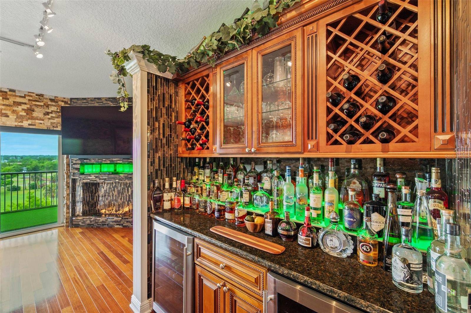 Largo, FL 33771,1200 COUNTRY CLUB DR #5404