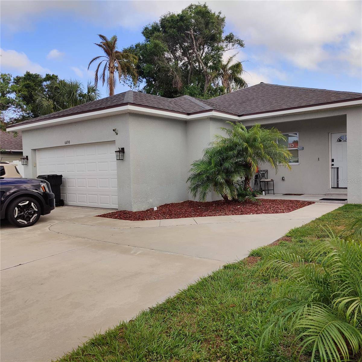 St Petersburg, FL 33709,6690 54TH AVE N