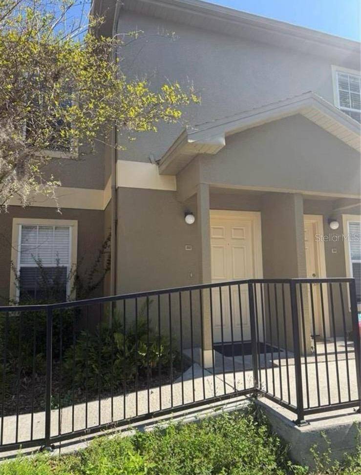 Zephyrhills, FL 33541,5904 WILLOW RIDGE DR #202