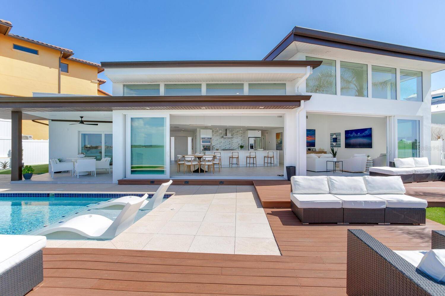 Redington Beach, FL 33708,16496 REDINGTON DR