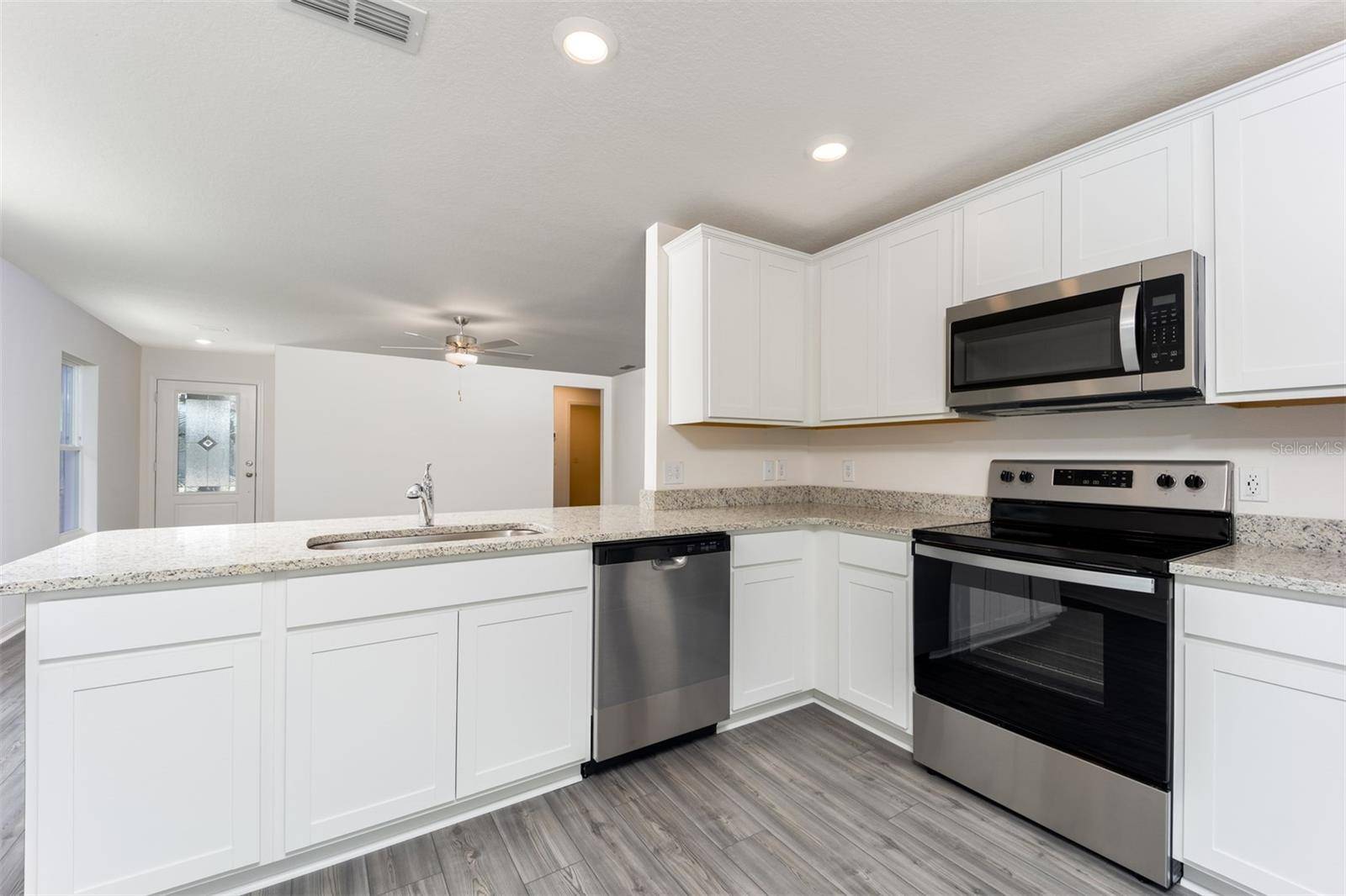 Lake Alfred, FL 33850,3723 BERGAMOT ST