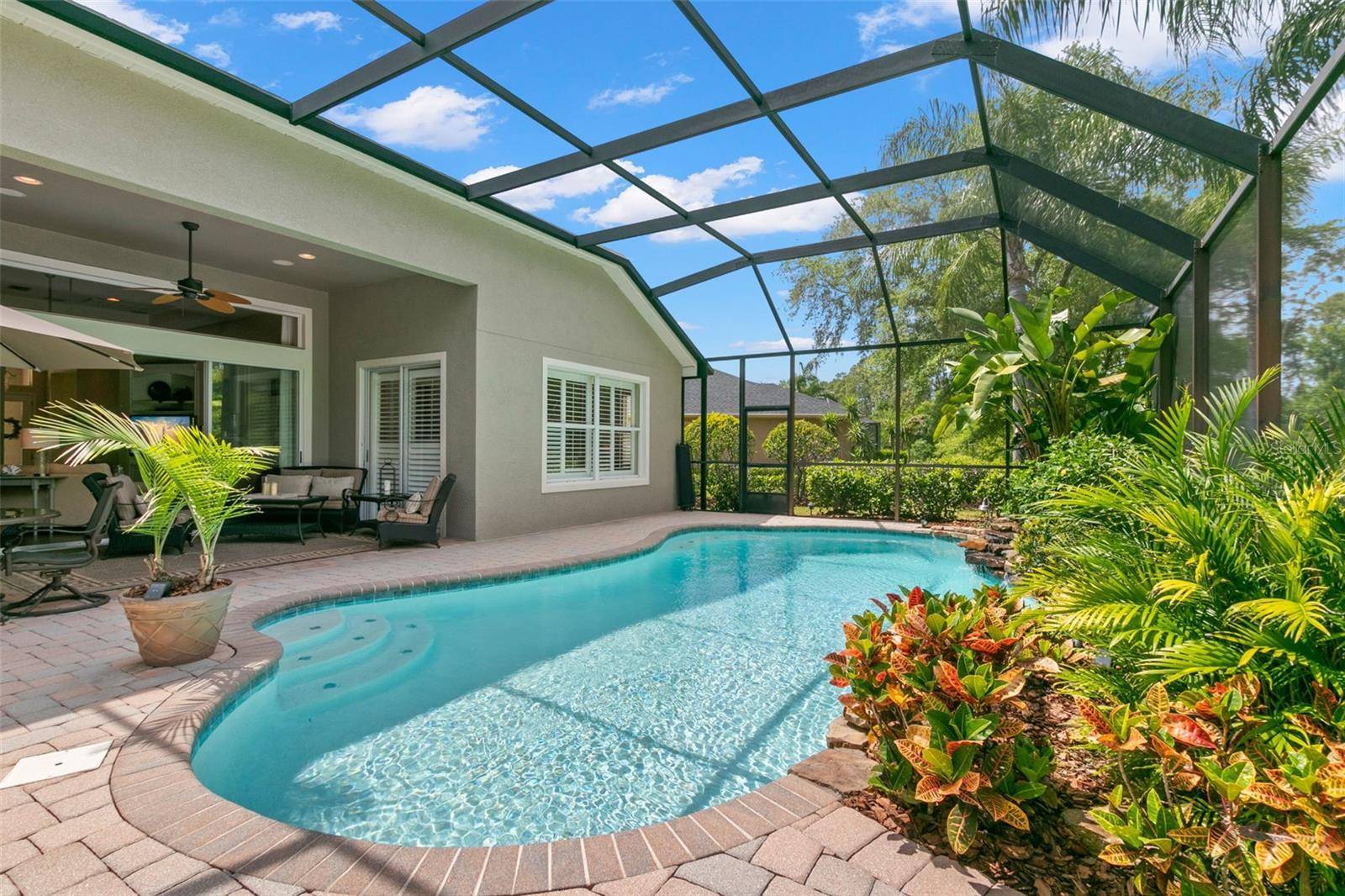 Tampa, FL 33626,14817 TUDOR CHASE DR