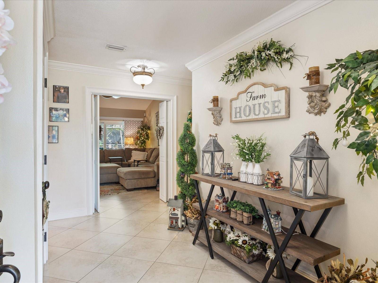 Tampa, FL 33614,8305 PALMA VISTA LN