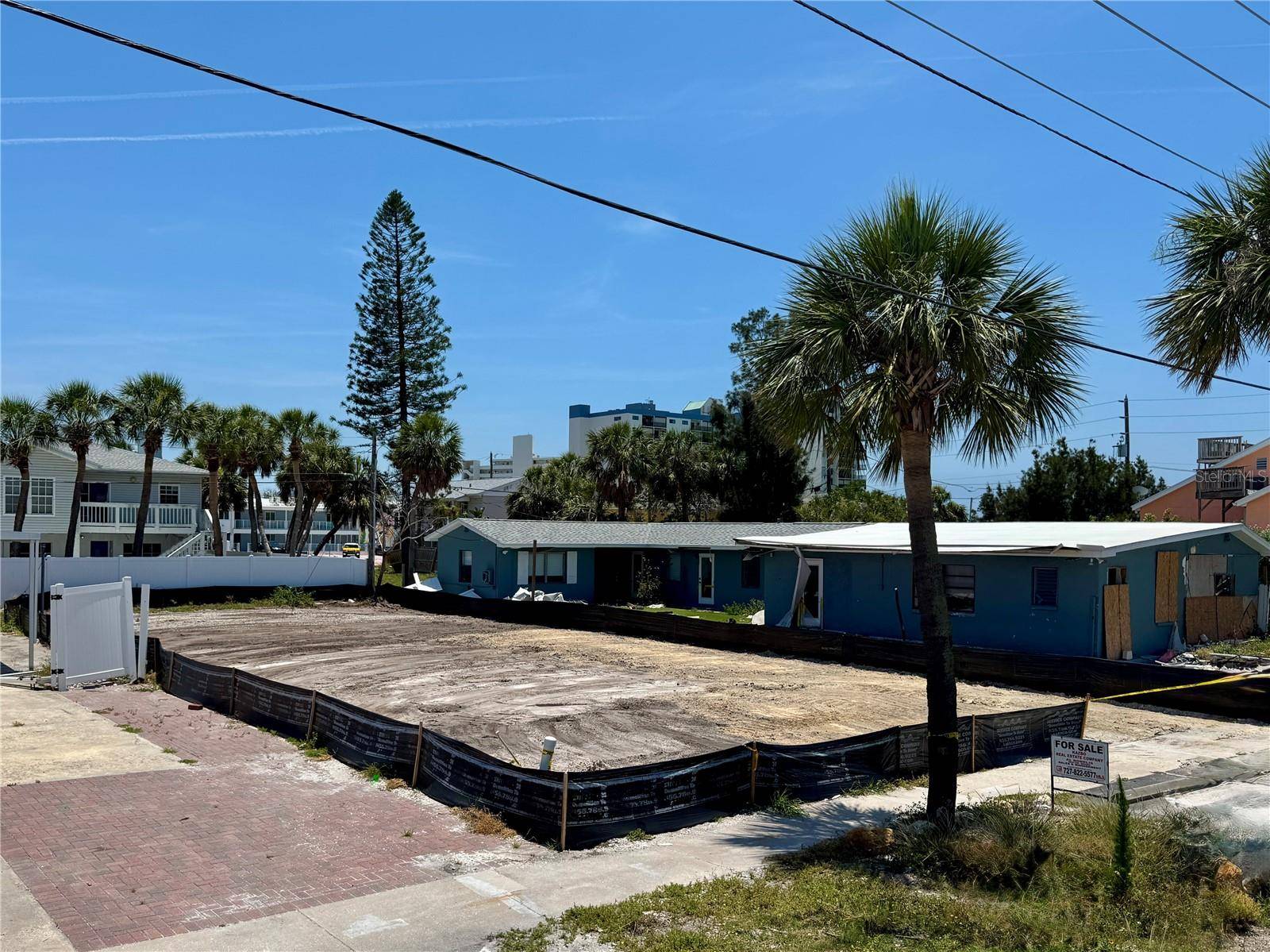St Pete Beach, FL 33706,630 COREY AVE