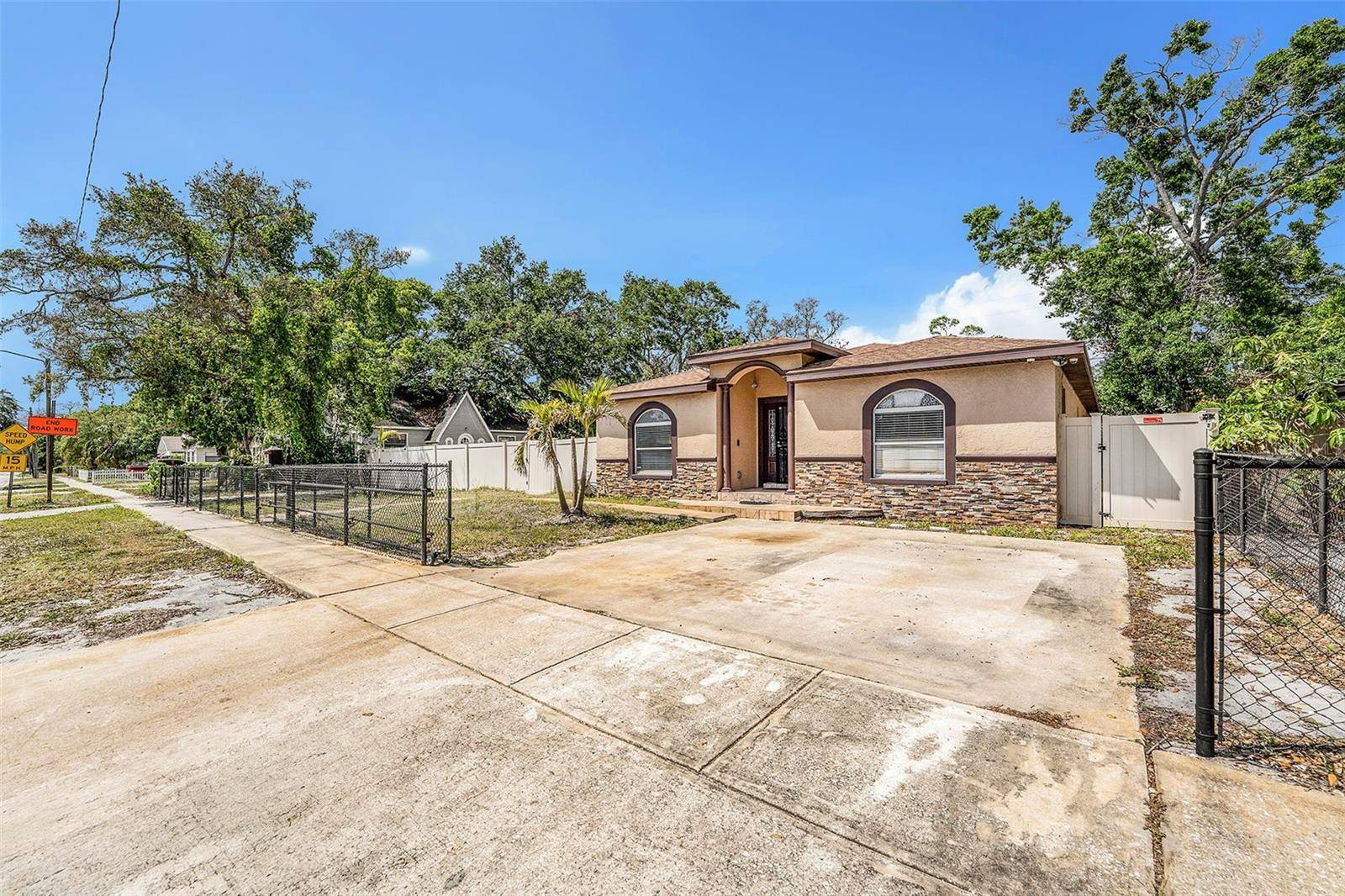 St Petersburg, FL 33711,3443 16TH AVE S