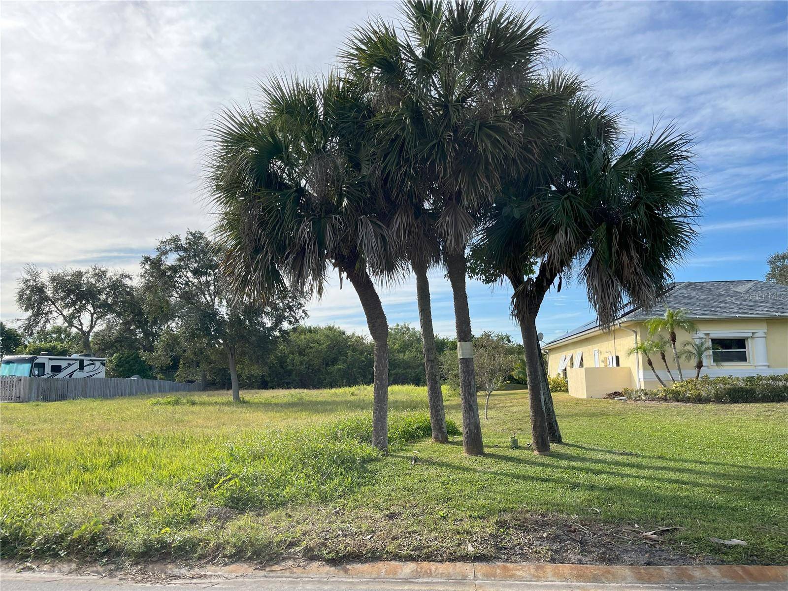 Rockledge, FL 32955,2179 ROYAL OAKS DR