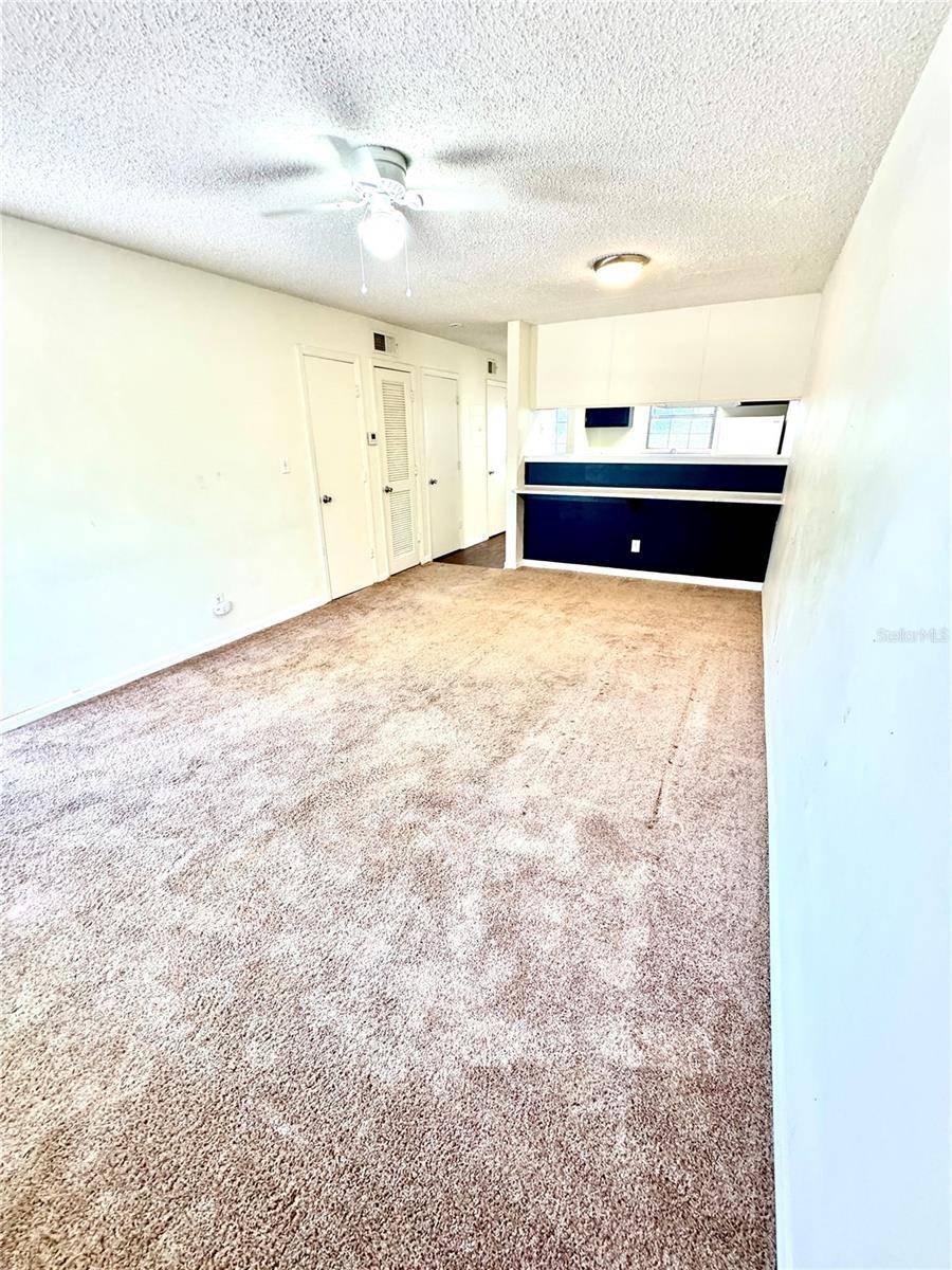 Plant City, FL 33563,2302 MAKI RD #24