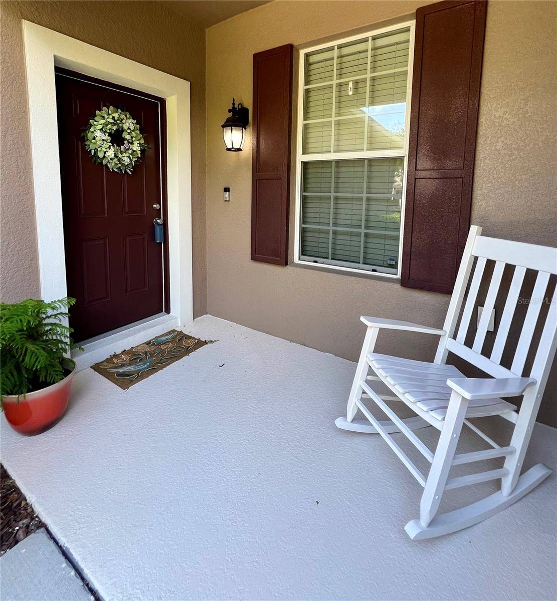 Lithia, FL 33547,5221 BANNISTER PARK LN
