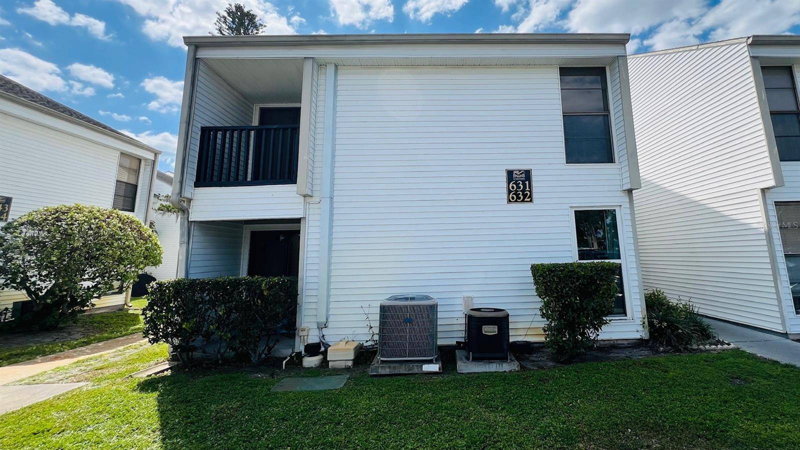 Tarpon Springs, FL 34689,631 HAVEN PL