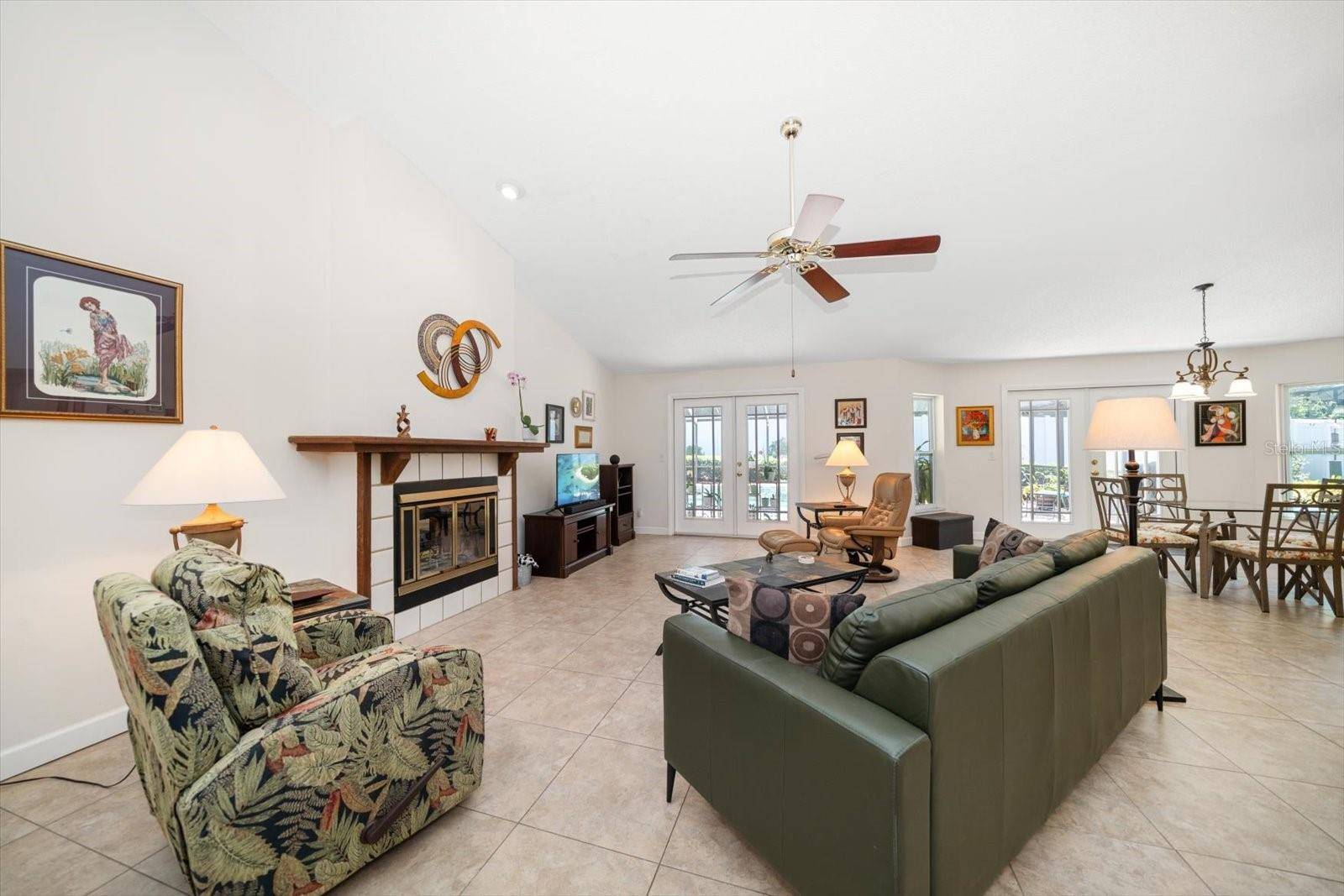 Palm Harbor, FL 34684,4868 LAKE VALENCIA BLVD E