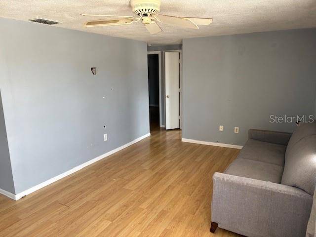 Holiday, FL 34691,4031 CHESSWOOD DR