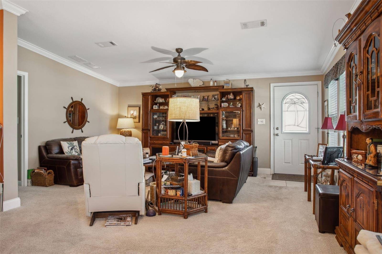 Tampa, FL 33611,4851 W GANDY BLVD #B09L23