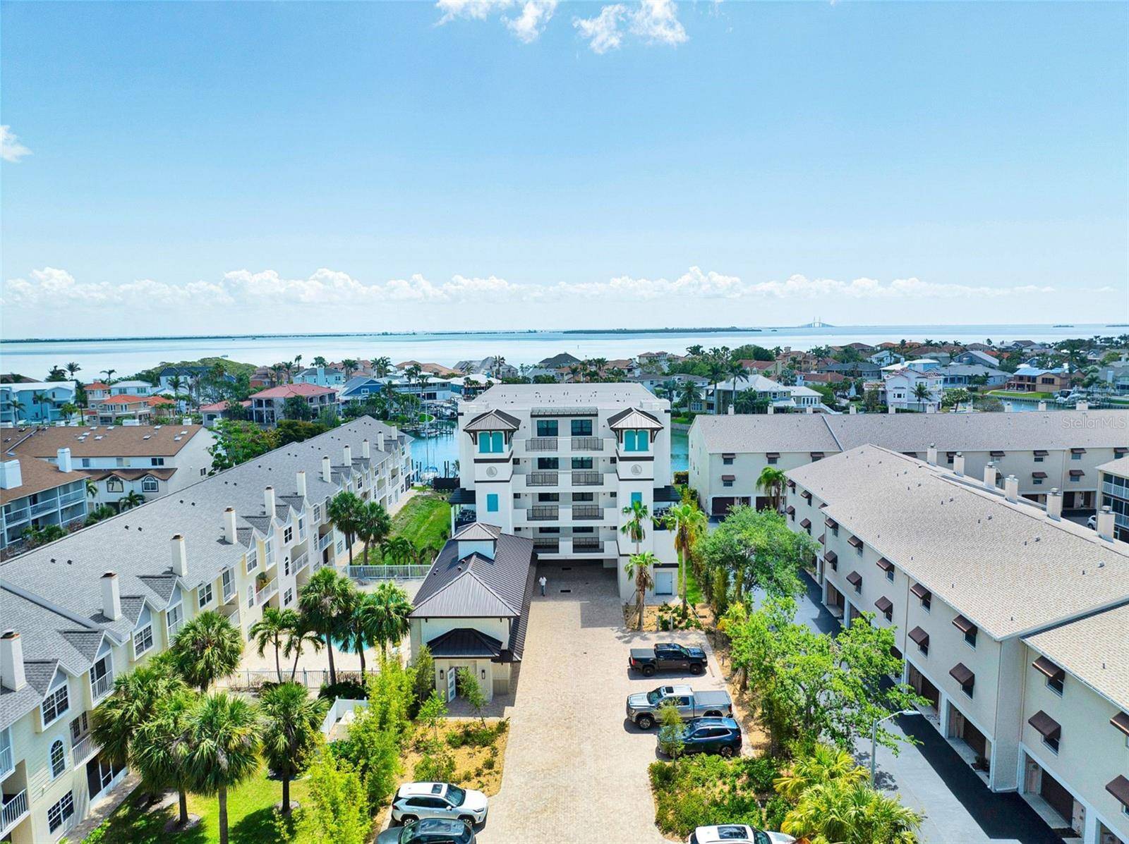 Tierra Verde, FL 33715,455 PINELLAS BAYWAY S #2B