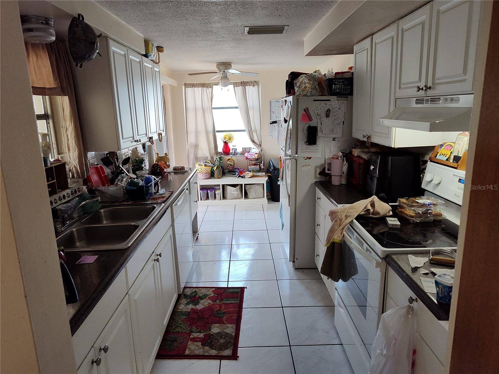 Holiday, FL 34690,1155 ROYALWOOD DR