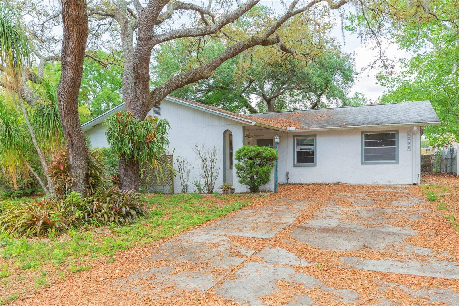 Tampa, FL 33617,4206 E 99TH AVE