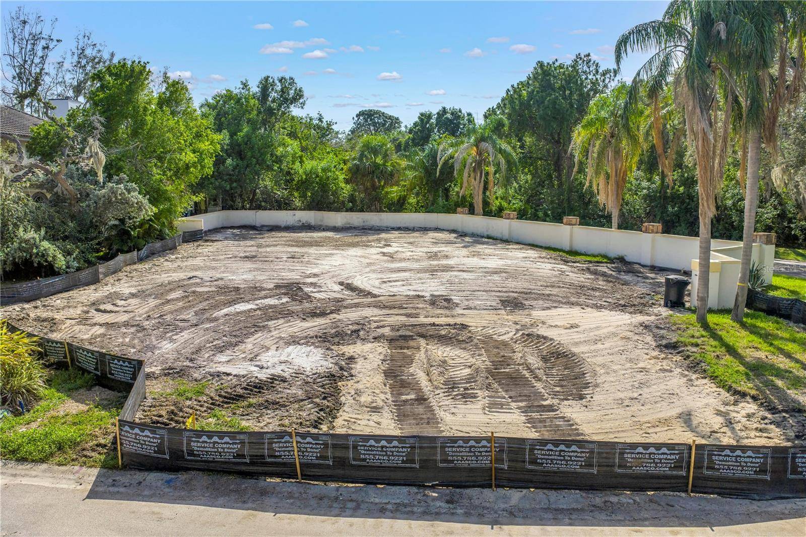 St Petersburg, FL 33703,4690 LAUREL OAK LN NE