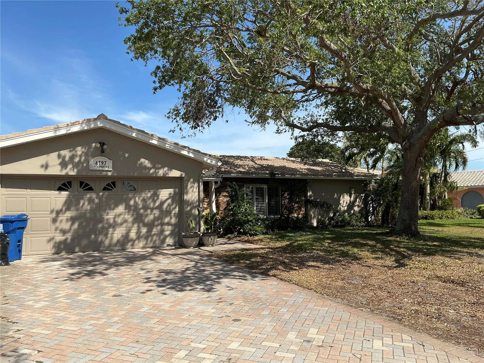 St Petersburg, FL 33703,4797 14TH ST NE