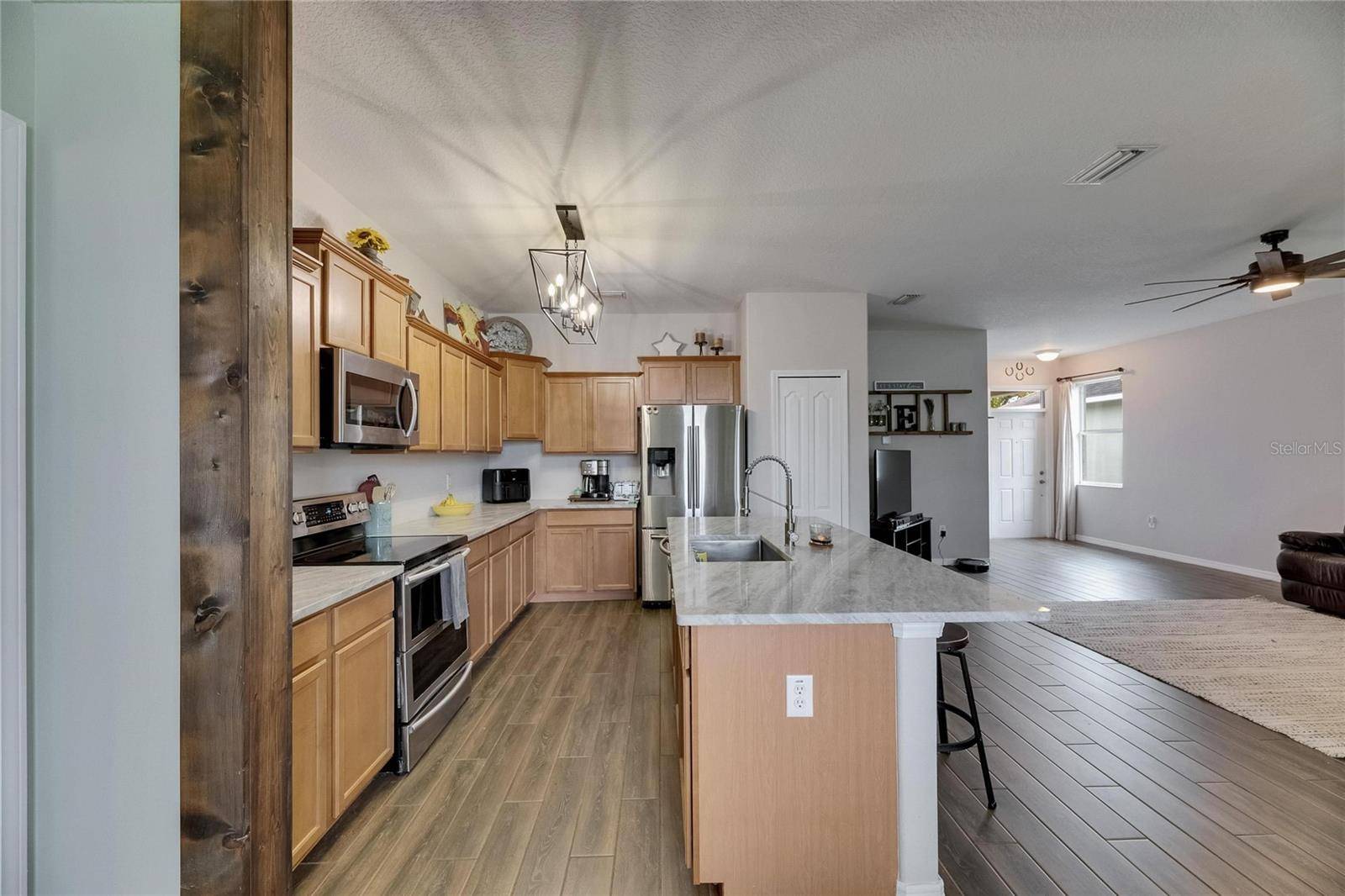Ruskin, FL 33573,7511 TURTLE VIEW DR