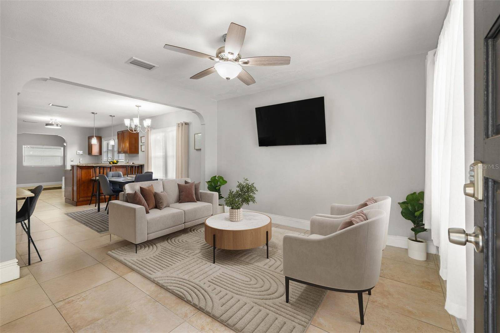 Tampa, FL 33607,2511 W BRADDOCK ST