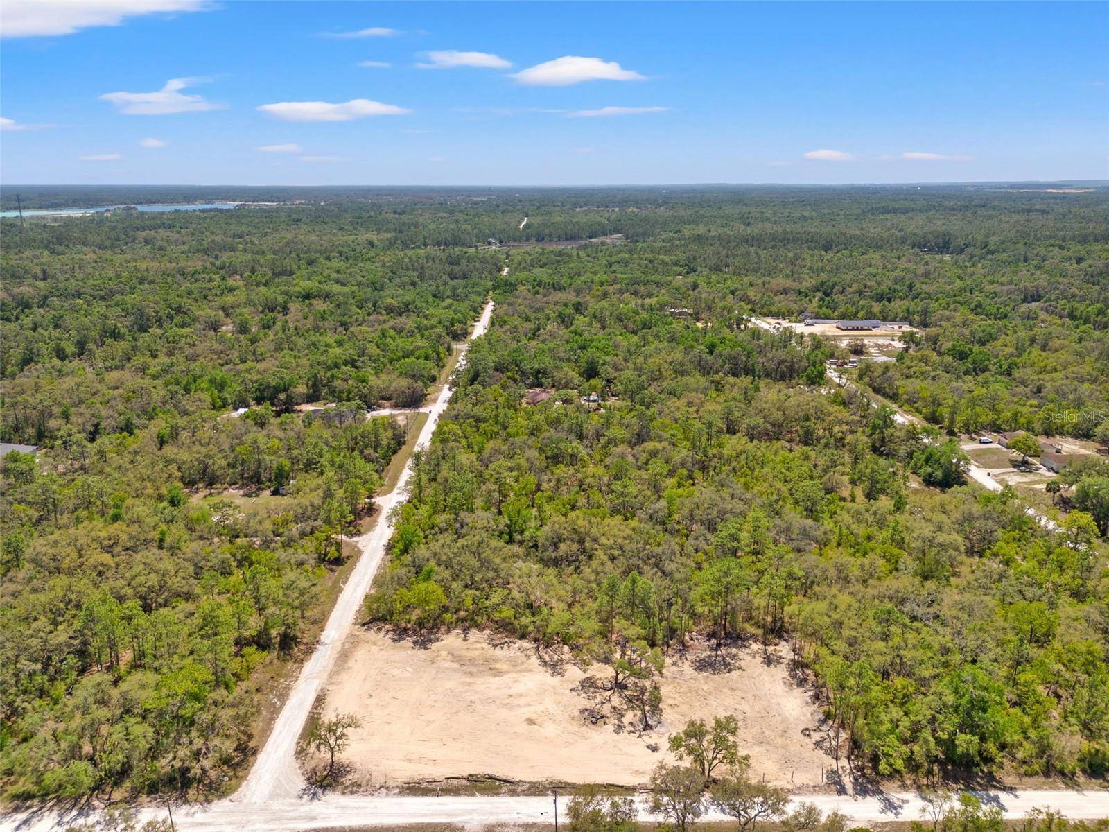 Webster, FL 33597,7467 ATWOOD DR