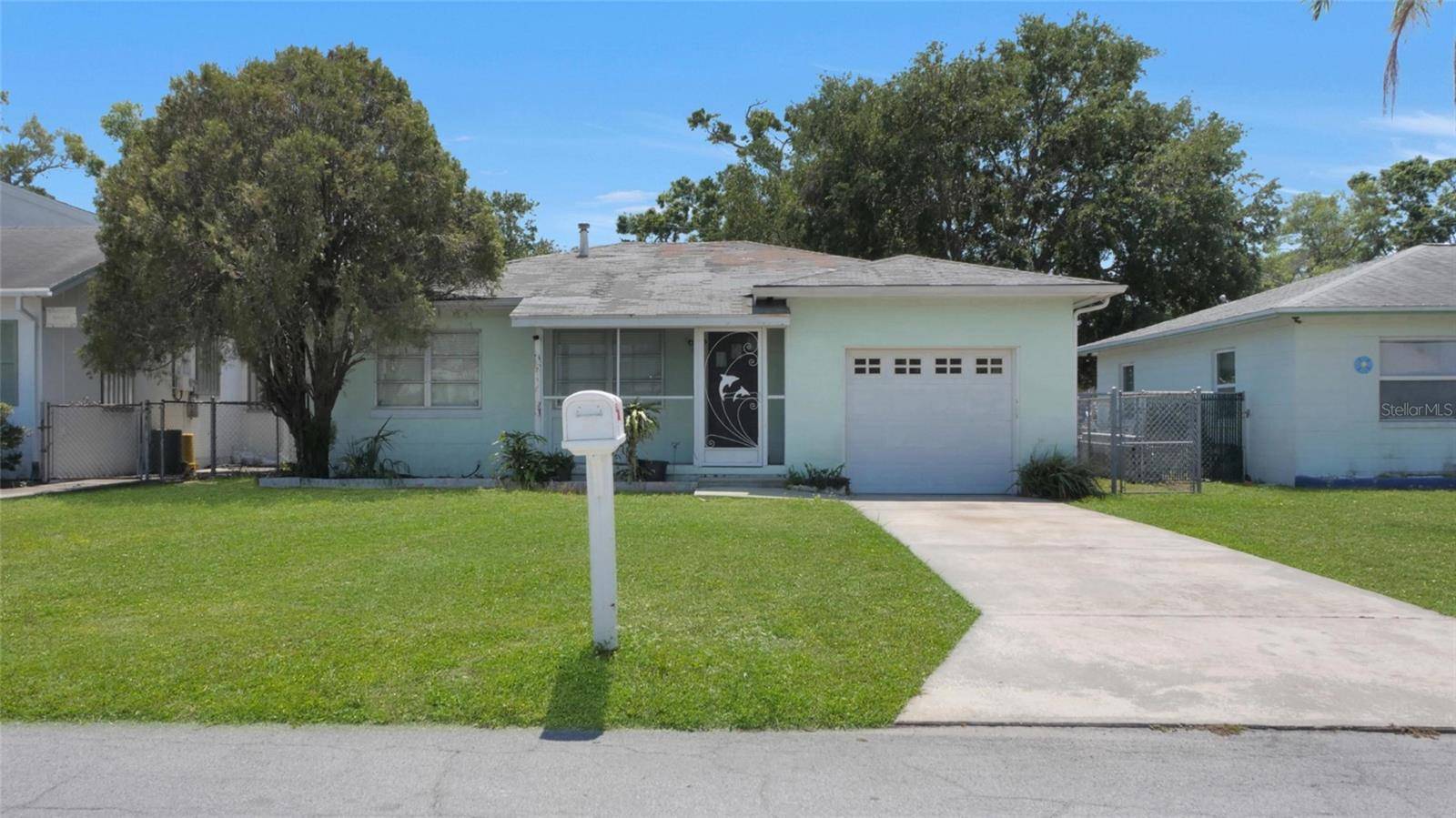 Gulfport, FL 33707,5000 18TH AVE S