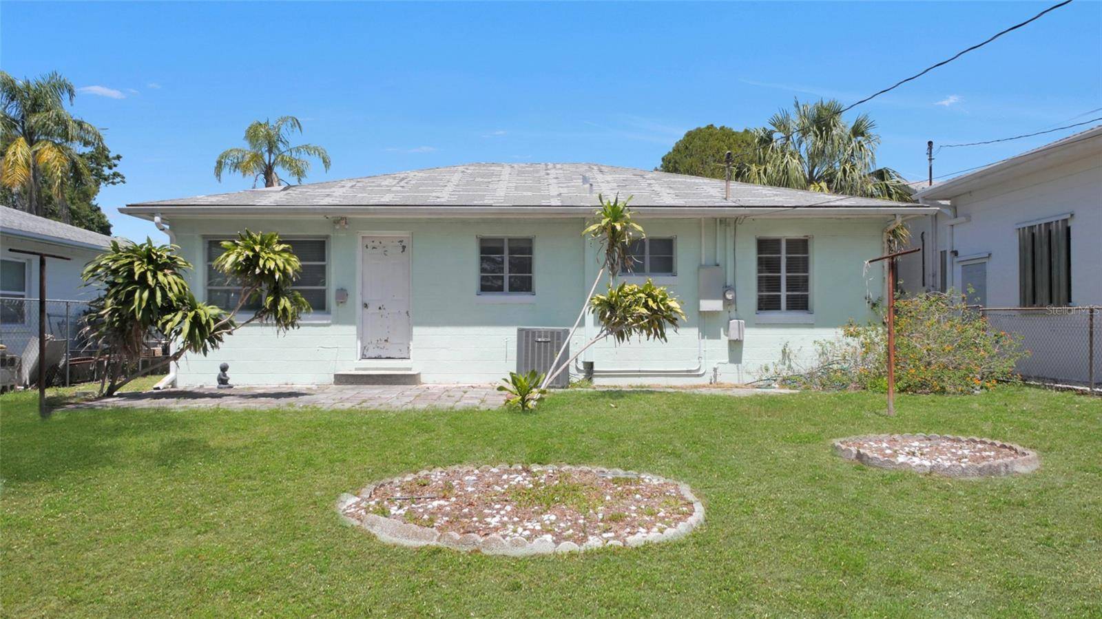Gulfport, FL 33707,5000 18TH AVE S