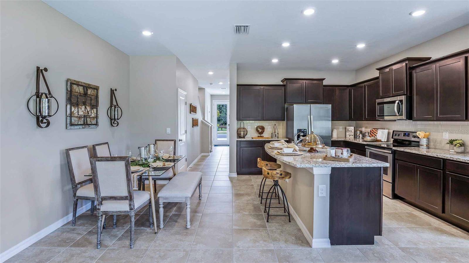 Land O Lakes, FL 34638,11415 VELVET APRICOT DR