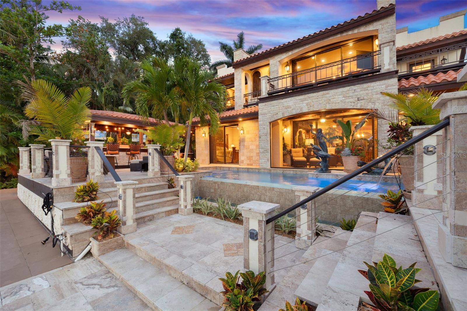 Fort Myers, FL 33905,5 LIVE OAK LN