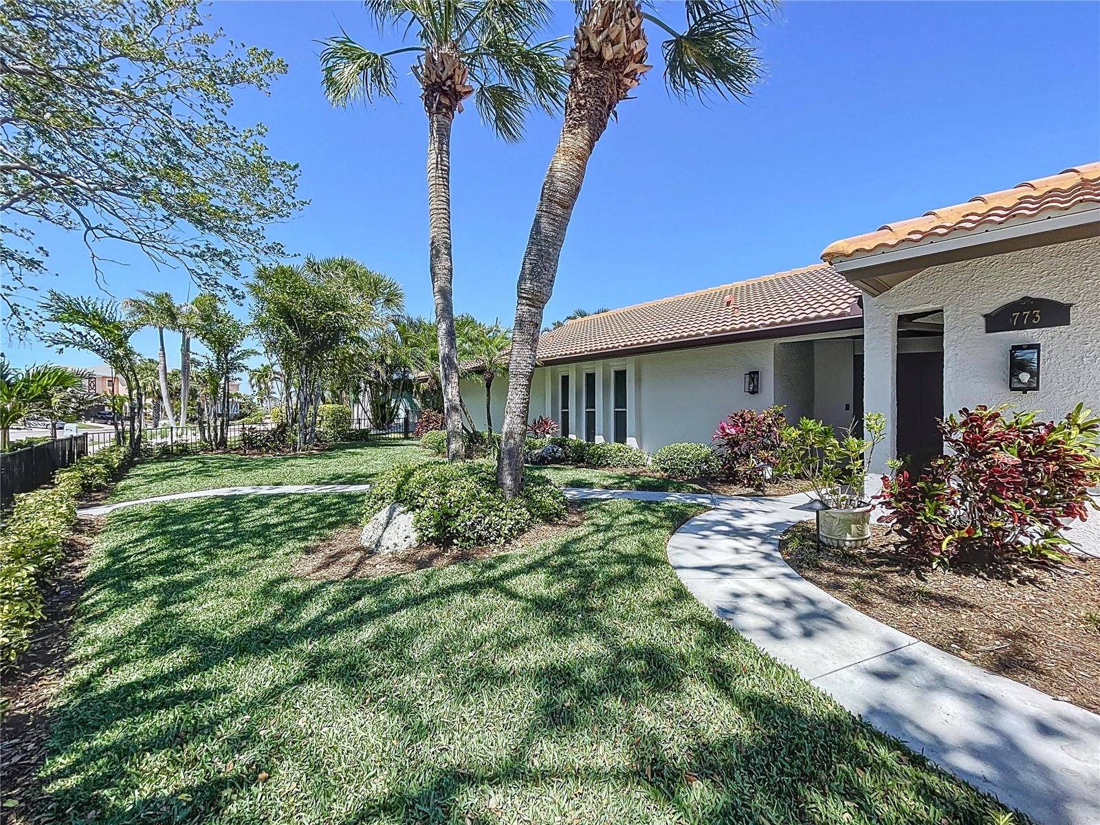 Clearwater Beach, FL 33767,773 SNUG IS