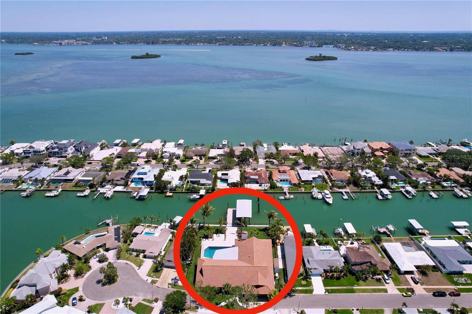 Clearwater Beach, FL 33767,773 SNUG IS