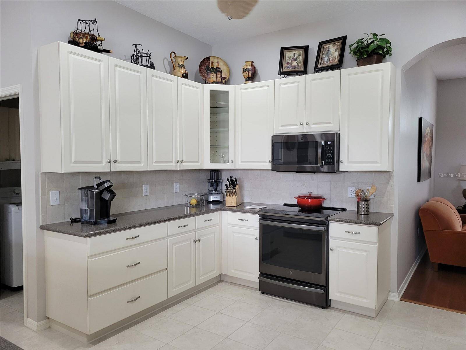 Lithia, FL 33547,16106 BRIDGEDALE DR