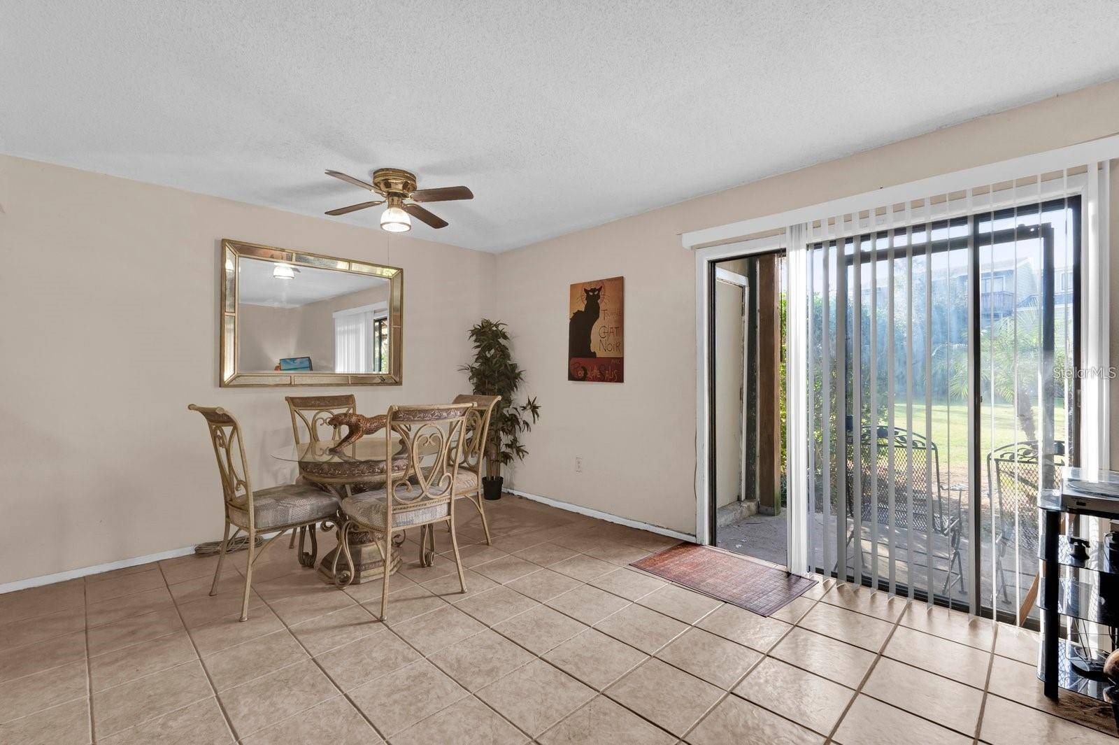 Winter Park, FL 32792,337 SCOTTSDALE SQ #337