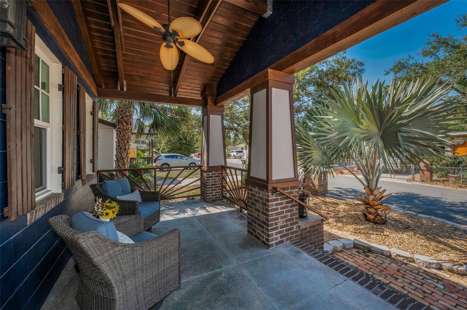 Dunedin, FL 34698,525 LEXINGTON ST