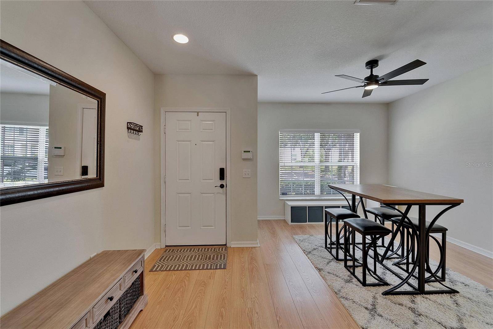 Lithia, FL 33547,15825 FISHHAWK VIEW DR