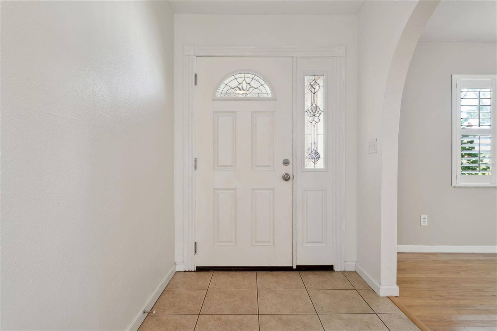 Seminole, FL 33772,8350 MONARCH CIR