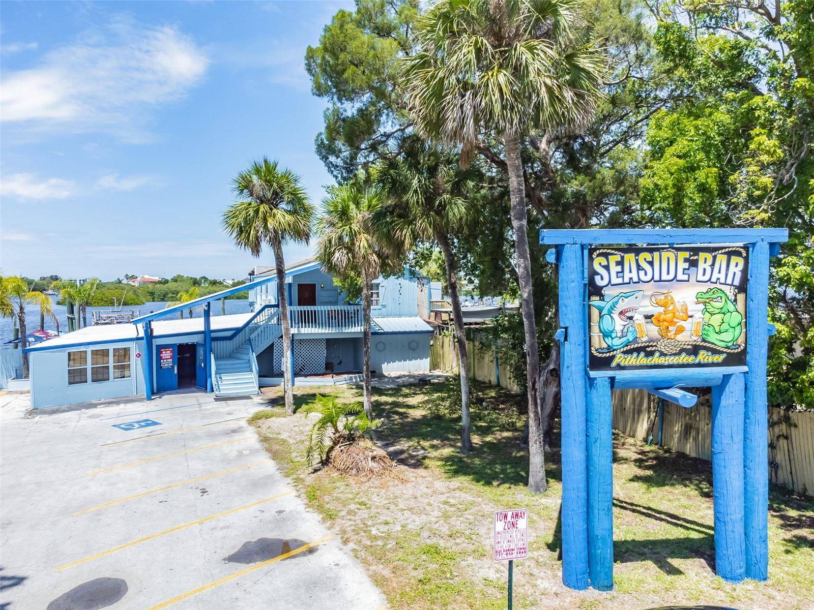 Port Richey, FL 34668,5330 TREADWAY DR