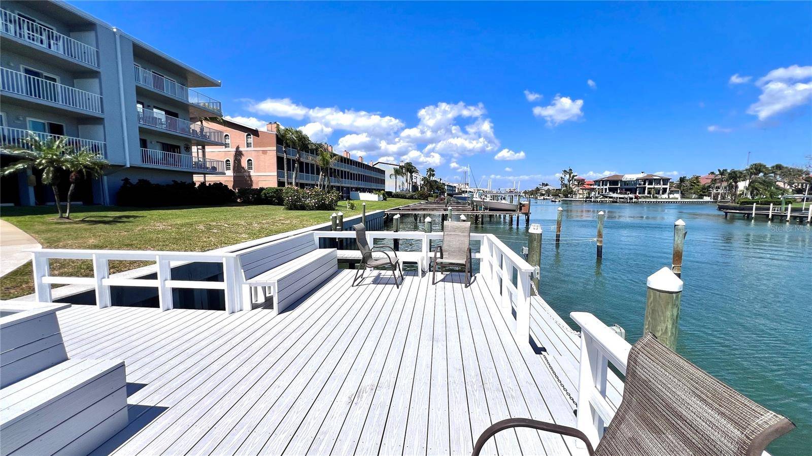 Tierra Verde, FL 33715,719 PINELLAS BAYWAY S #309