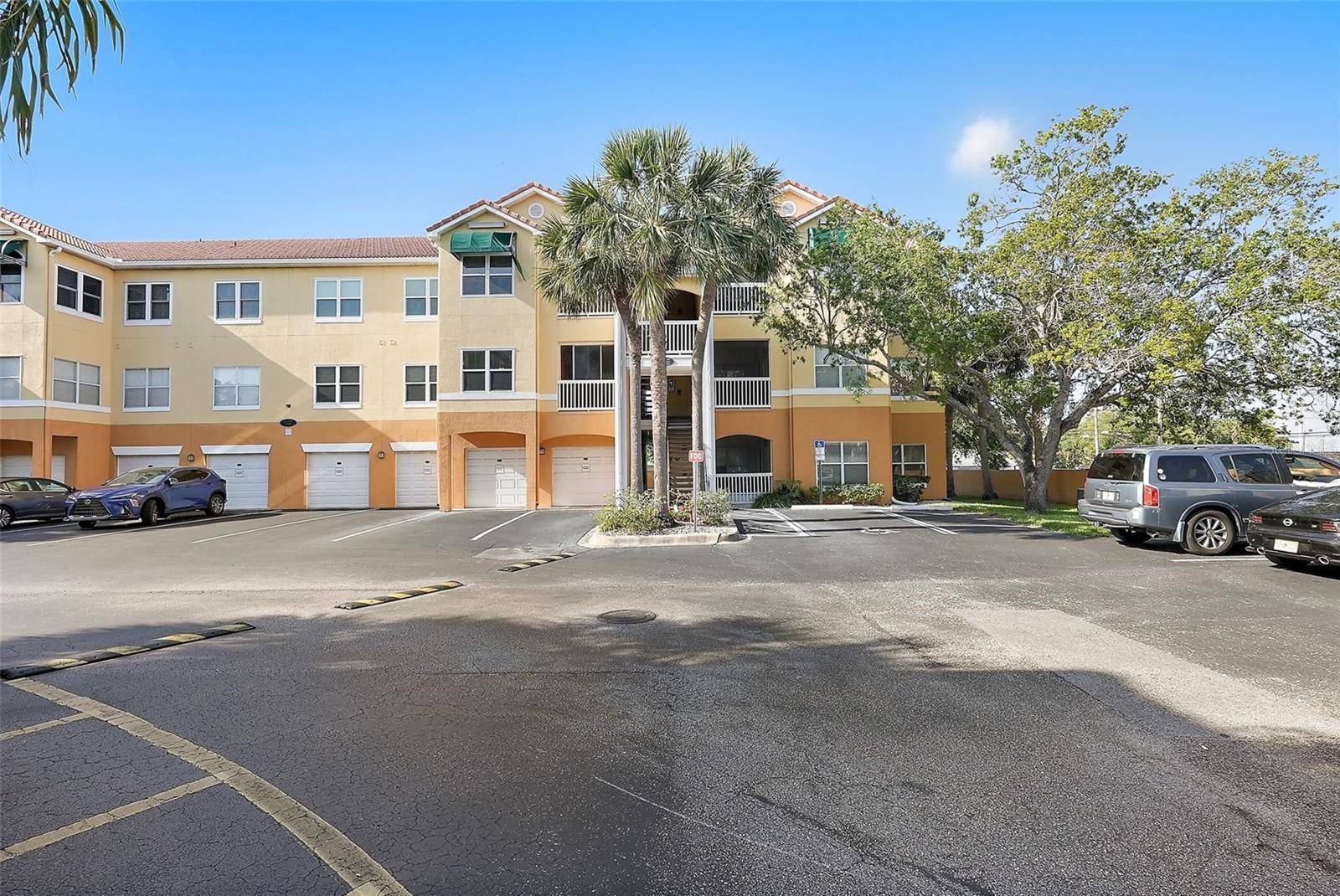 Seminole, FL 33772,10764 70TH AVE #1205