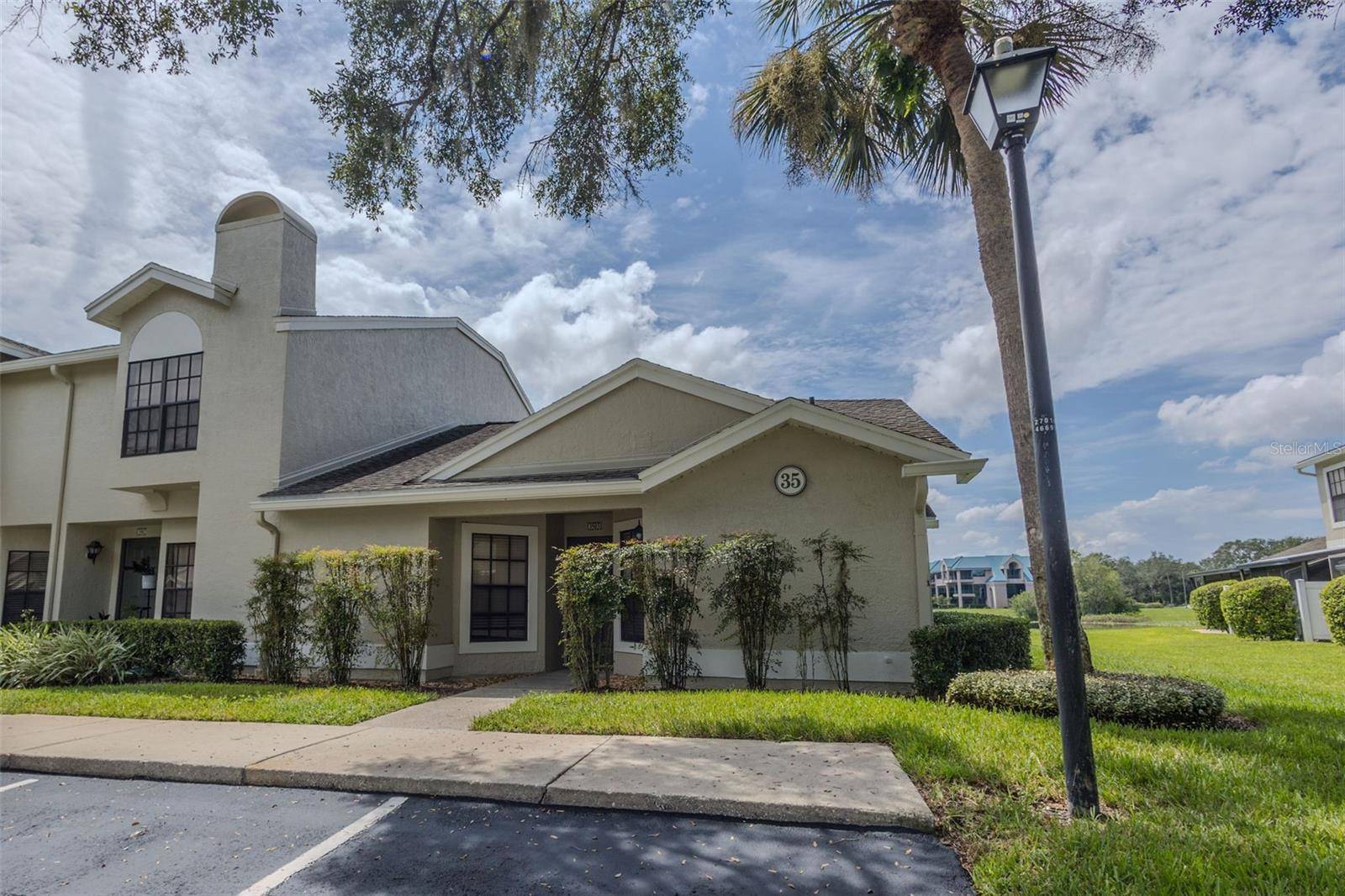 Tampa, FL 33647,5100 BURCHETTE RD #3503