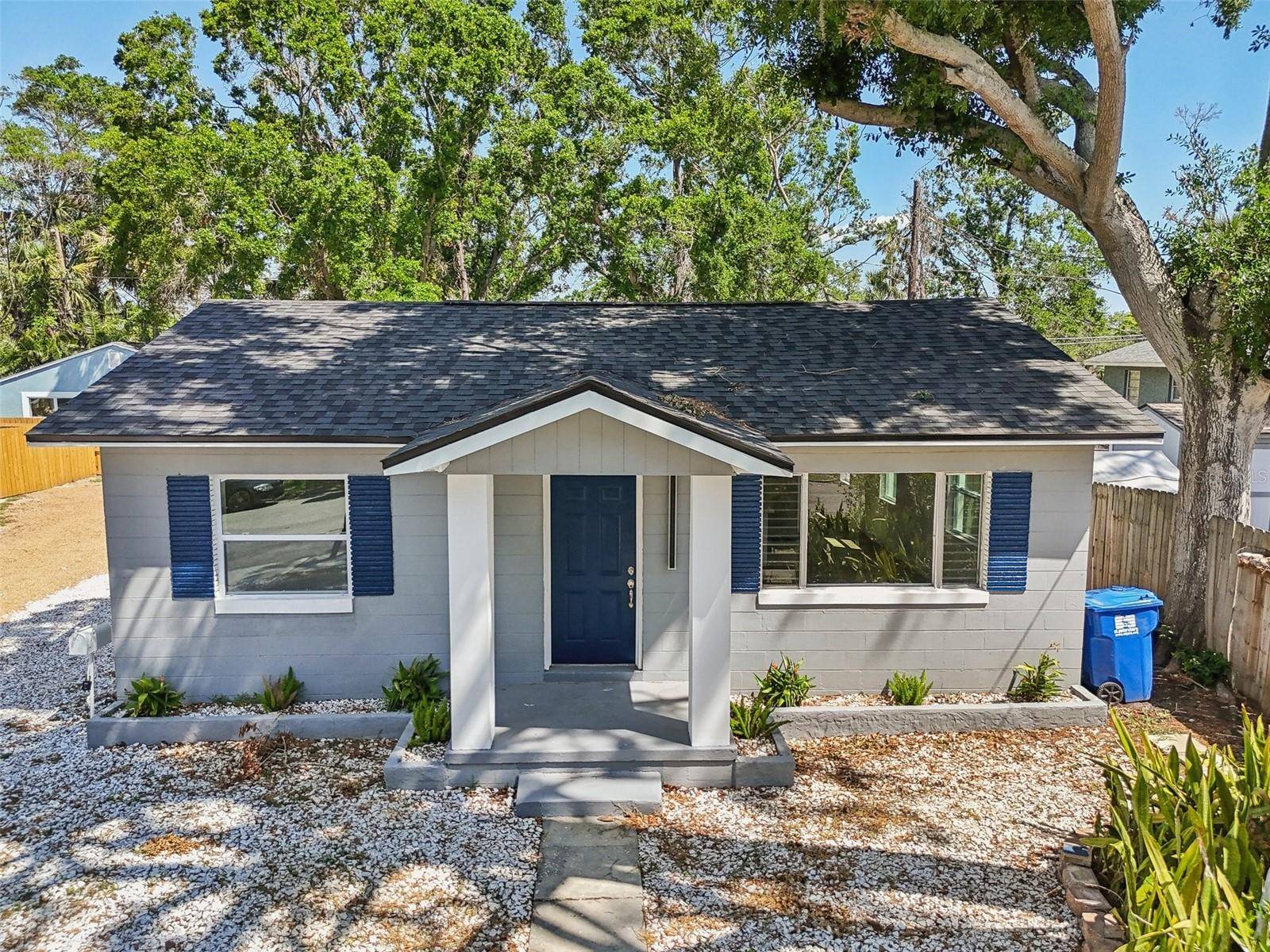 St Petersburg, FL 33705,419 40TH AVE S
