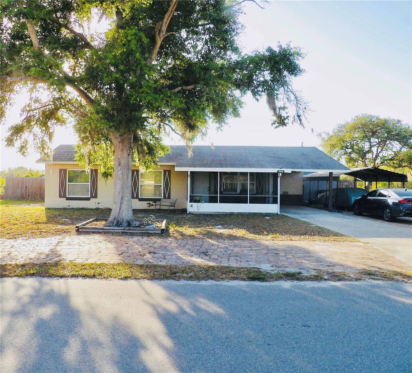 Lake Wales, FL 33859,4746 WALES ST