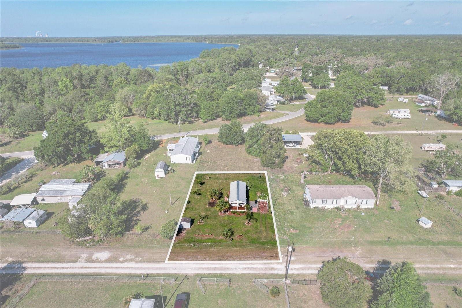 Inglis, FL 34449,20160 SE 111TH TER
