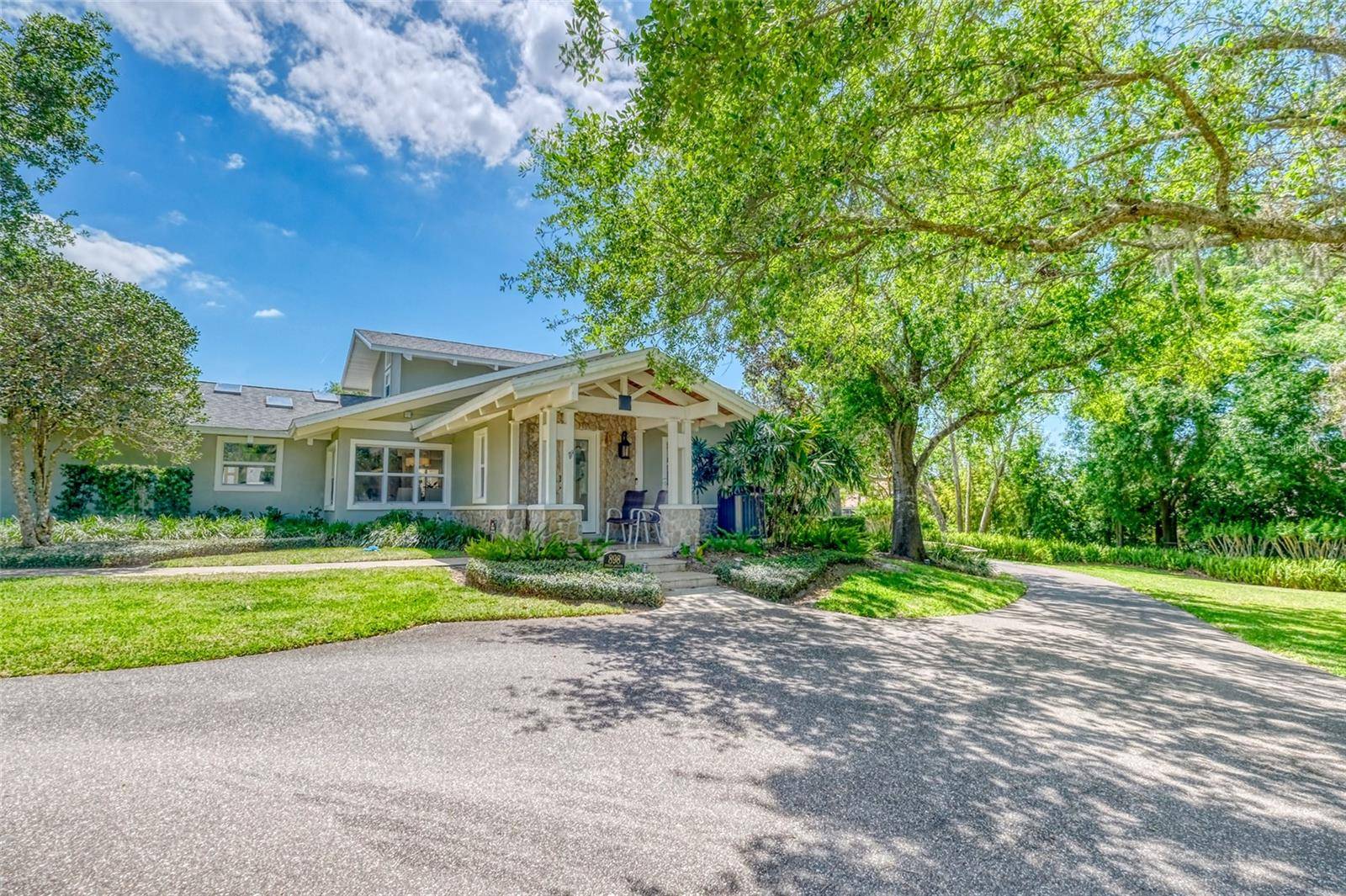 Tarpon Springs, FL 34688,898 CYPRESS LAKEVIEW CT