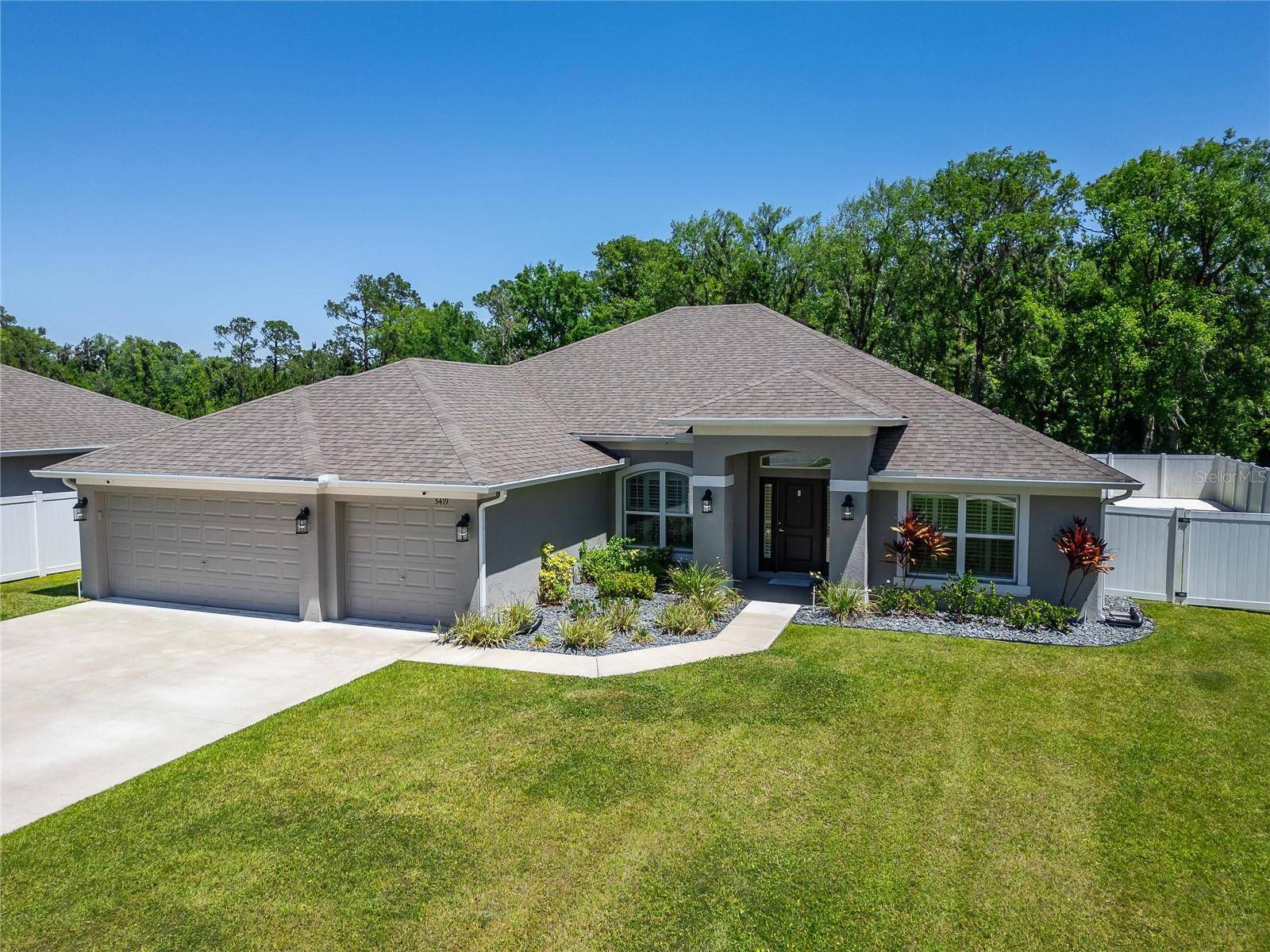 Lakeland, FL 33810,5419 KNIGHTS LANDING DR