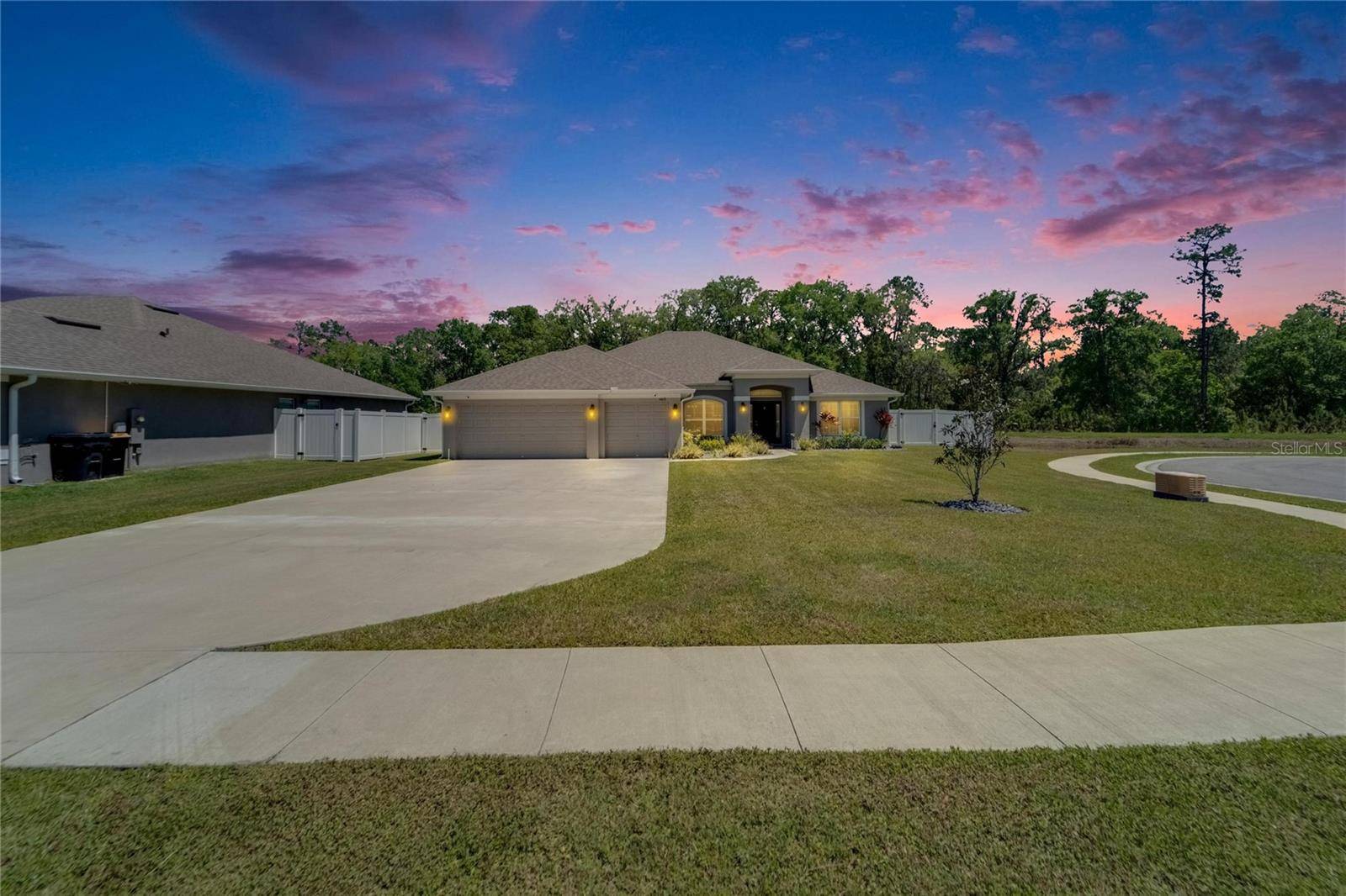 Lakeland, FL 33810,5419 KNIGHTS LANDING DR