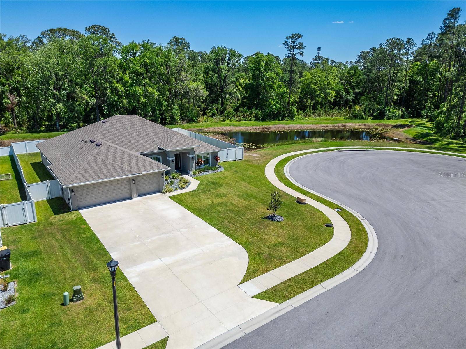 Lakeland, FL 33810,5419 KNIGHTS LANDING DR