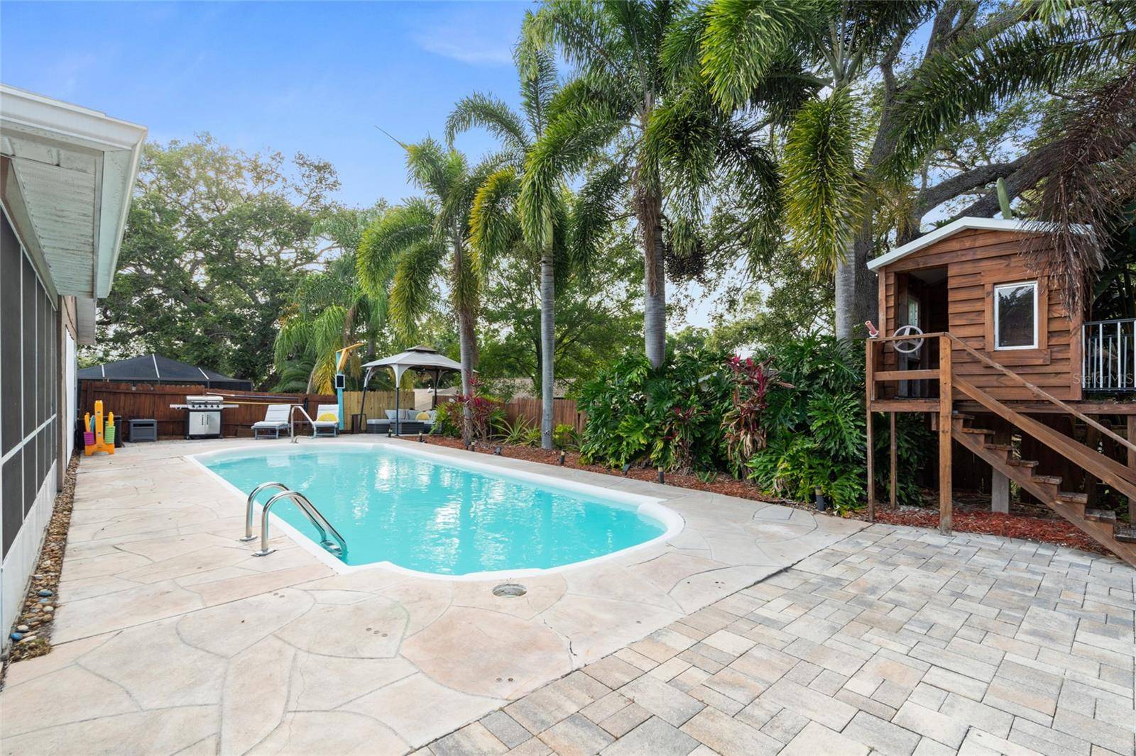 Palm Harbor, FL 34683,1686 SPOTTSWOOD CIR